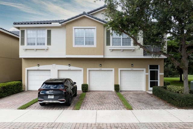 4 of 23 - 1561 Se Hampshire Way #104, Stuart, FL