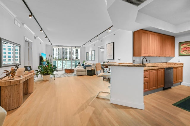 2 of 25 - 350 Se 2nd Street #1150, Fort Lauderdale, FL