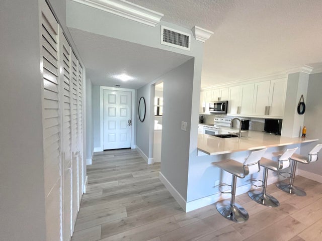 2 of 39 - 13403 Touchstone Place #a-102, Palm Beach Gardens, FL
