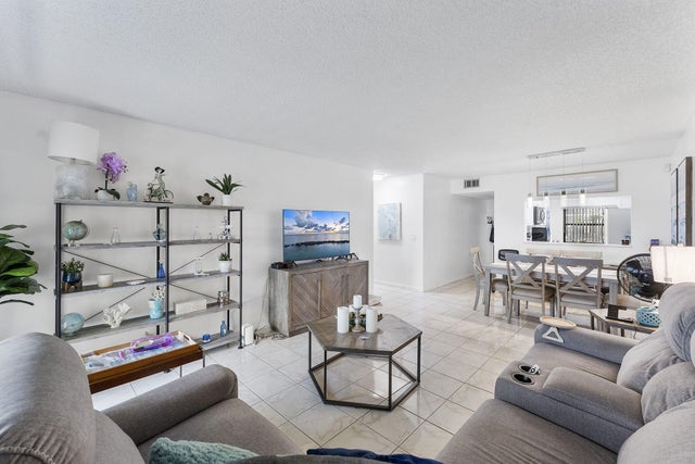 4 of 27 - 7903 Willow Spring Drive #1116, Lake Worth, FL