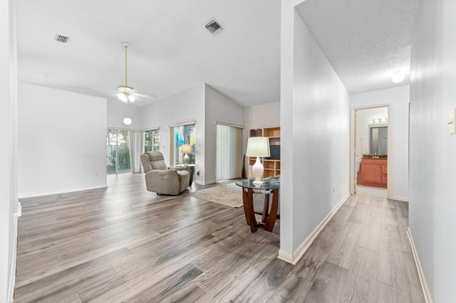 4 of 29 - 3325 Nw 79th Way, Davie, FL