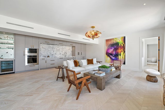 4 of 40 - 150 Bradley Place #712, Palm Beach, FL