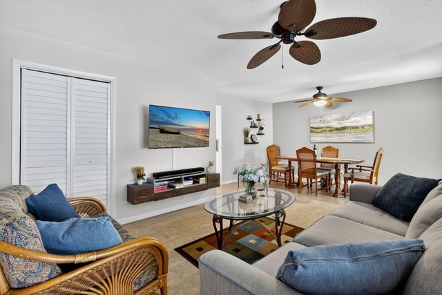 2 of 36 - 242 High Point Court W ##b, Delray Beach, FL