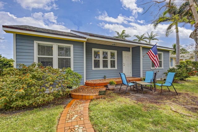 2 of 51 - 1132 N Palmway, Lake Worth Beach, FL