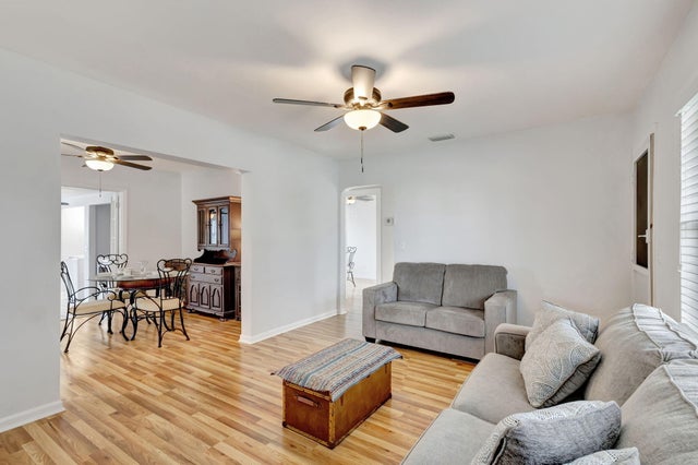5 of 51 - 1132 N Palmway, Lake Worth Beach, FL