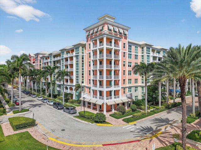 2 of 53 - 804 E Windward Way #422, Lantana, FL