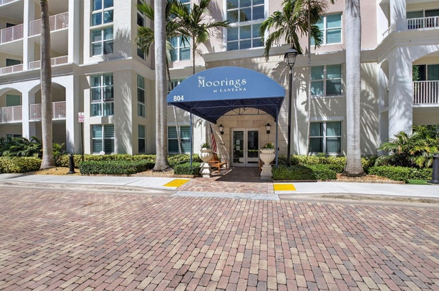 3 of 53 - 804 E Windward Way #422, Lantana, FL