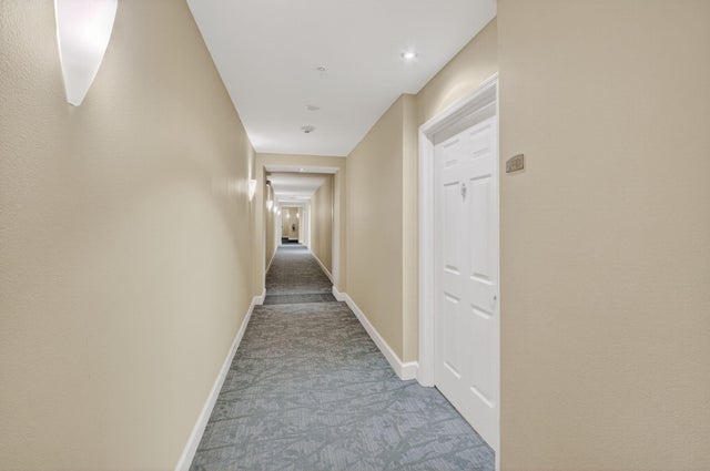 5 of 53 - 804 E Windward Way #422, Lantana, FL