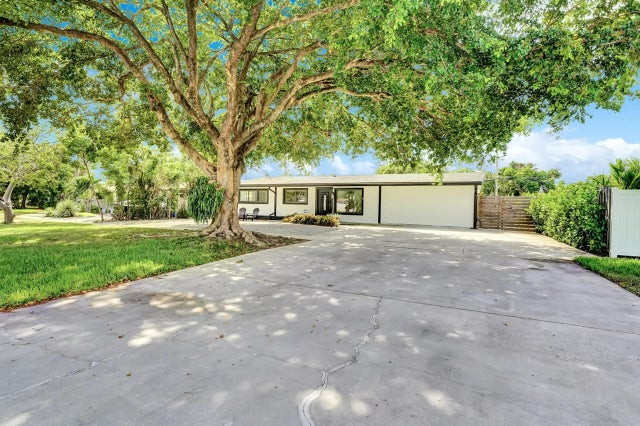 3 of 30 - 4682 Nw 3rd Avenue, Boca Raton, FL