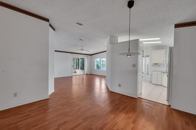 5 of 33 - 3708 Nimblewill Court, Port Saint Lucie, FL