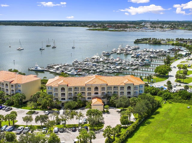 1 of 69 - 34 Harbour Isle Drive W #204, Fort Pierce, FL