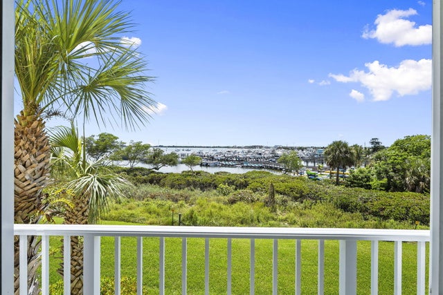 5 of 69 - 34 Harbour Isle Drive W #204, Fort Pierce, FL