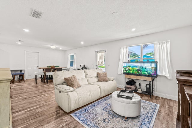 3 of 20 - 9104 Artist Place, Lake Worth, FL