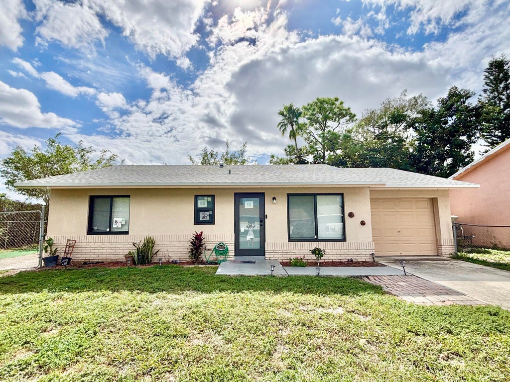 6282 Wauconda Way W, Lake Worth