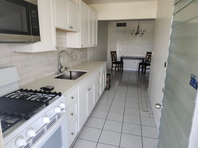 4 of 21 - 52 Ne 204th Street #31, Miami Gardens, FL