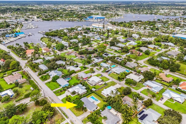1 of 61 - 4879 Se Horseshoe Point Road, Stuart, FL