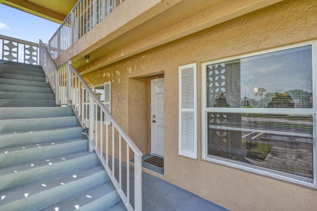 2 of 54 - 1051 Orange Terrace #101, Delray Beach, FL