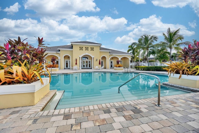 3 of 51 - 6271 Nw Regent Street, Port Saint Lucie, FL