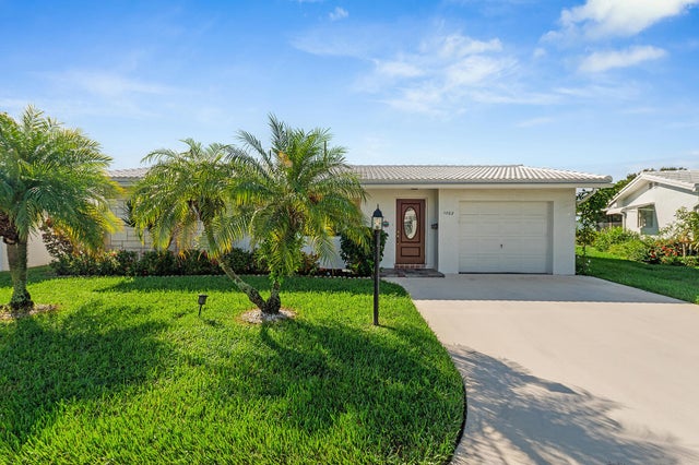 1 of 30 - 1702 Sw 14th Avenue, Boynton Beach, FL
