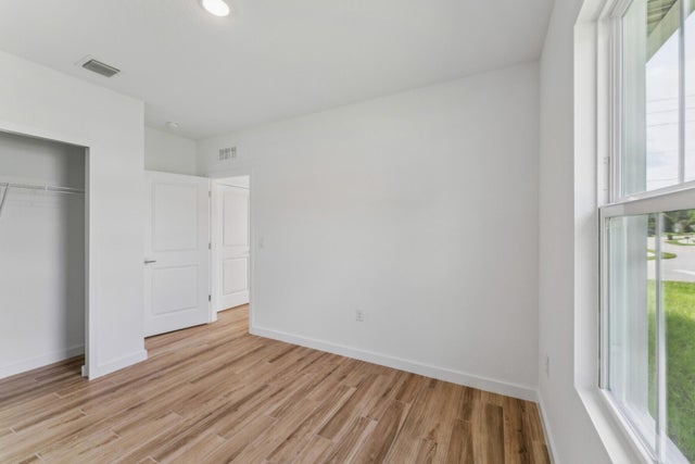 4 of 37 - 879 Sw Tulip Boulevard #41, Port Saint Lucie, FL