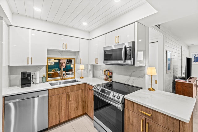 5 of 52 - 3912 S Ocean Boulevard #704, Highland Beach, FL