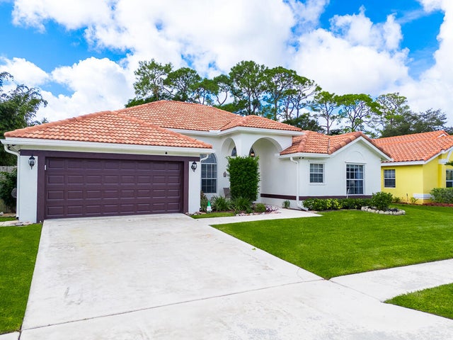 3 of 51 - 5549 Descartes Circle, Boynton Beach, FL