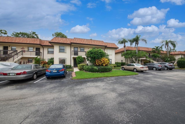 1 of 18 - 7118 Golf Colony Court #205, Lake Worth, FL
