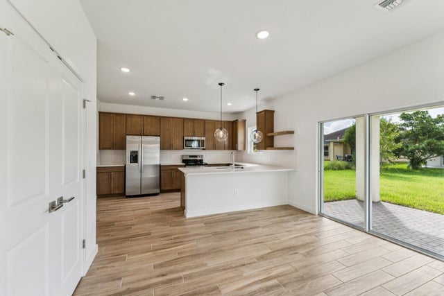 5 of 37 - 333 Silver Sands Lane #6, Fort Pierce, FL
