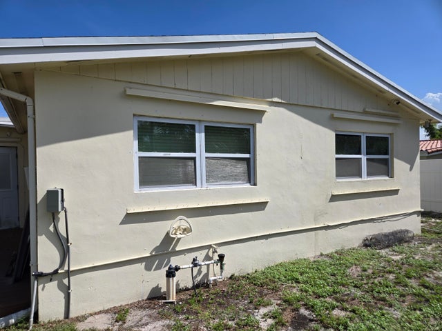 2 of 14 - 2199 Ne 5th Avenue, Boca Raton, FL