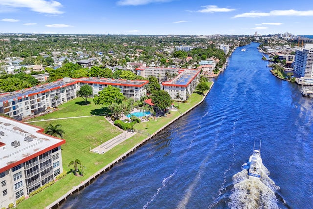 3 of 28 - 3050 Ne 48th Court #303, Lighthouse Point, FL