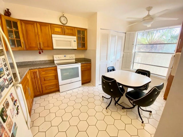 5 of 32 - 14527 Bonaire Boulevard #203, Delray Beach, FL