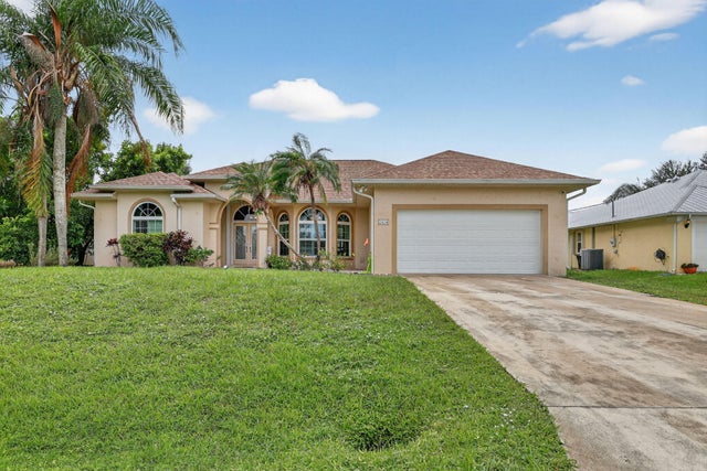 2820 Se Tate Avenue, Port Saint Lucie