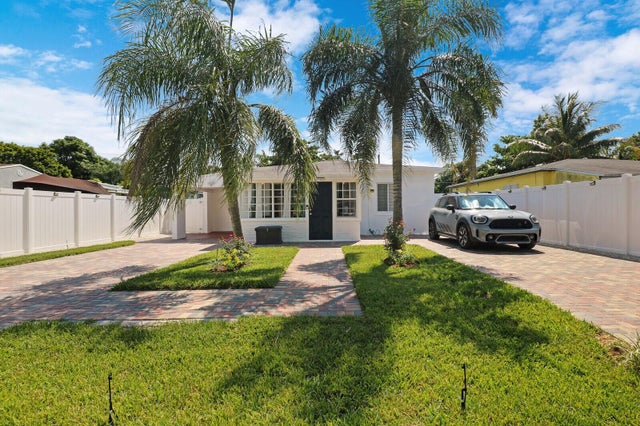 1 of 26 - 1108 Nw 3rd Avenue, Fort Lauderdale, FL