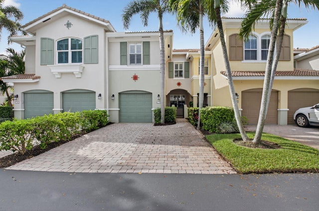 1 of 49 - 179 Las Brisas Circle, Hypoluxo, FL