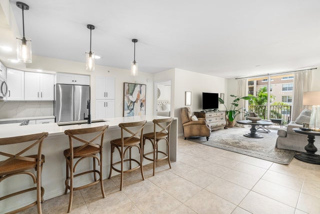3 of 25 - 1801 N Flagler Drive #729, West Palm Beach, FL