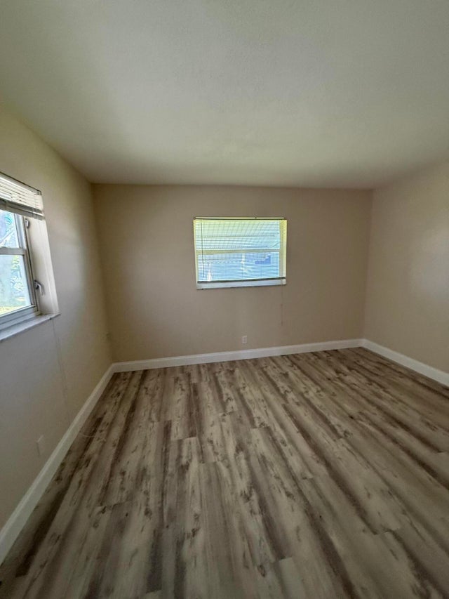 3 of 7 - 1904 Sw Golf Lane, Boynton Beach, FL