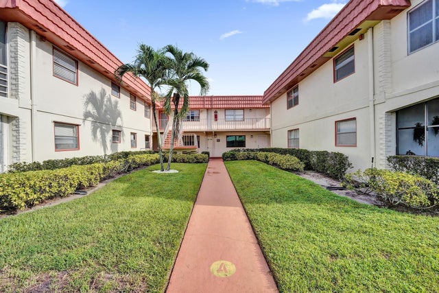 2 of 40 - 40 Saxony A, Delray Beach, FL