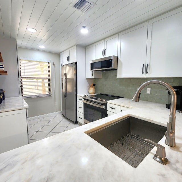 1 of 43 - 5163 N Highway A1a #216, Hutchinson Island, FL