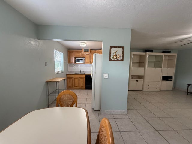 3 of 27 - 337 Saxony H, Delray Beach, FL