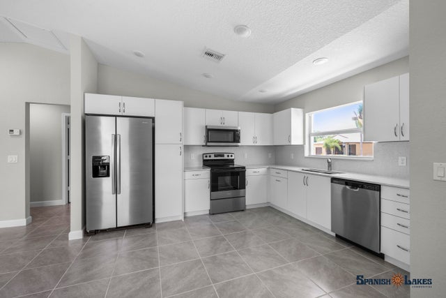 3 of 21 - 10 Nuestra Calle Lane, Port Saint Lucie, FL