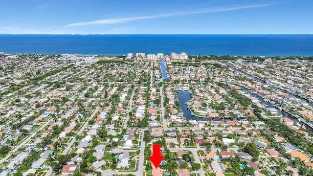 2 of 49 - 2320 Ne 51 Street, Lighthouse Point, FL
