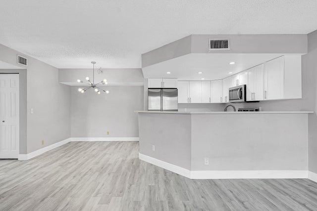5 of 22 - 6528 Chasewood Drive #b, Jupiter, FL