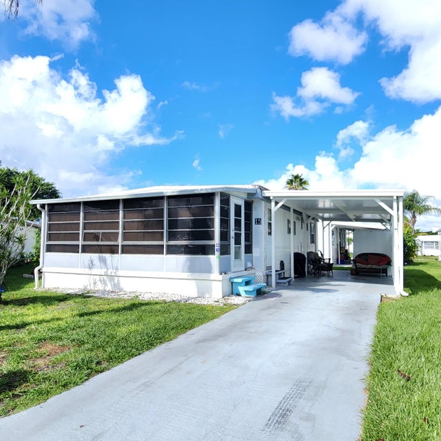 1 of 25 - 15 Indigo Lane, Port Saint Lucie, FL