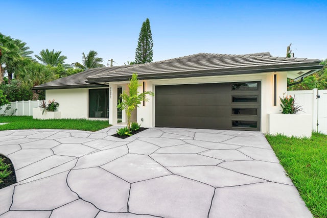 2 of 56 - 1291 Bimini Lane, Singer Island, FL