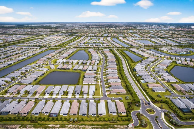 5 of 32 - 11558 Sw Oceanfront Court, Port Saint Lucie, FL