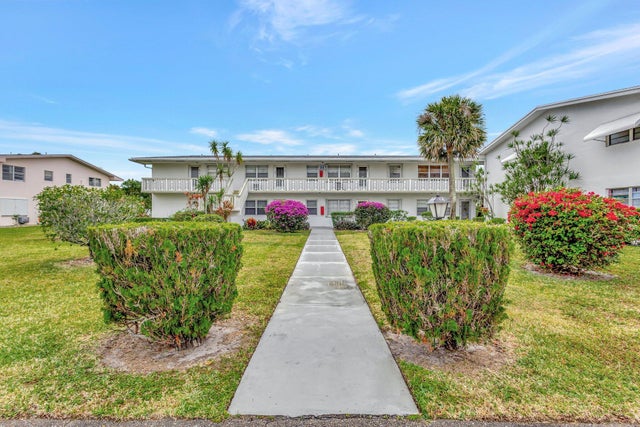 1 of 33 - 189 Coventry H, West Palm Beach, FL