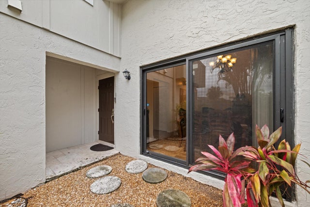 3 of 24 - 669 Spinnaker Court, Wellington, FL