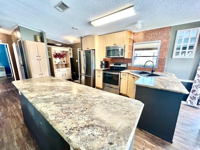 4 of 19 - 2842 Sw Toronado Trail, Stuart, FL
