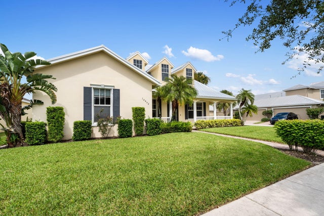 4 of 40 - 10452 Sw Sarah Way, Port Saint Lucie, FL