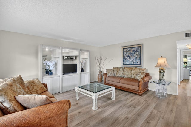 4 of 38 - 15216 Lakes Of Delray Boulevard #140, Delray Beach, FL